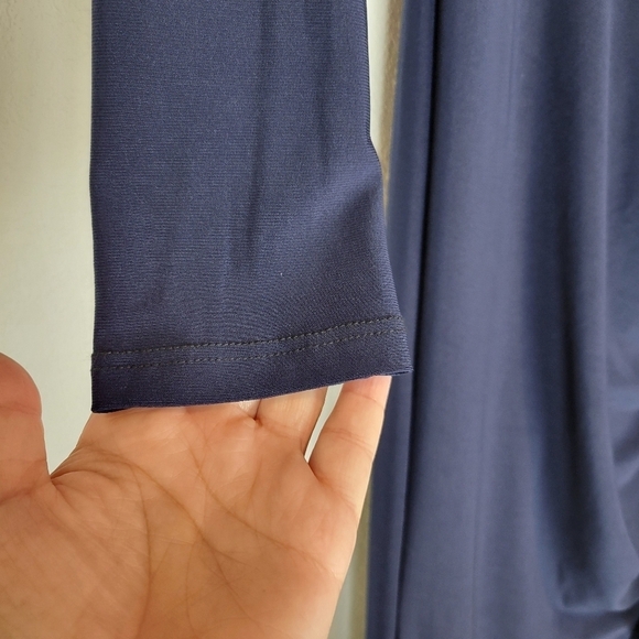 NWT Betsy & Adam Elle Long Sleeve Side Ruffled Slit Gown Navy Sz 4 - Picture 8 of 13